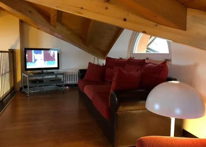Rustikales Haus In Ruhiger Lage Mit Seesicht By Interhome Holiday home Pianello Del Lario