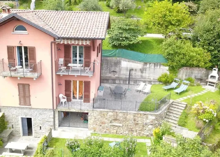 Rustikales Haus In Ruhiger Lage Mit Seesicht By Interhome Holiday home