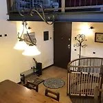Rustikales Haus In Ruhiger Lage Mit Seesicht By Interhome *